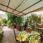 La Pergola 3*