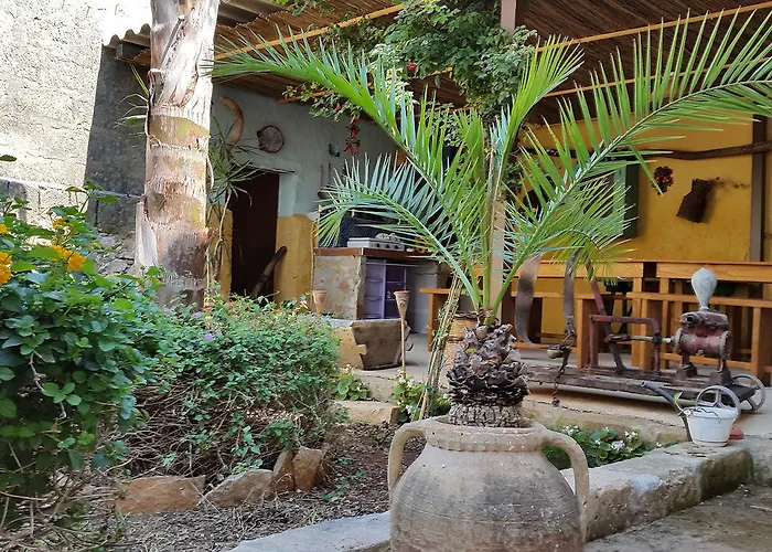 La Pergola 3* كوستوناتشي