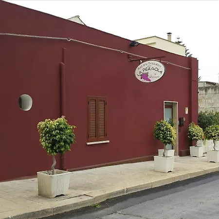 La Pergola فندق مبيت وإفطار كوستوناتشي