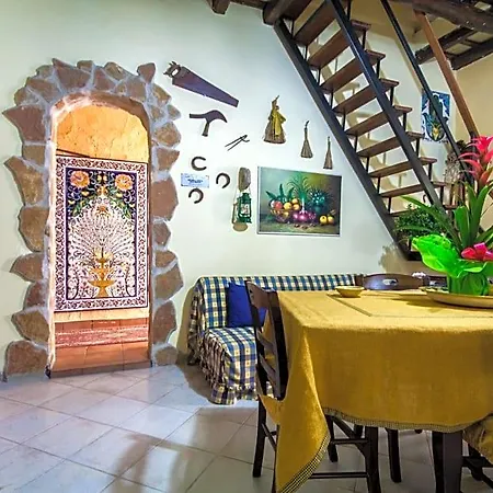 Bed & Breakfast La Pergola 4*
