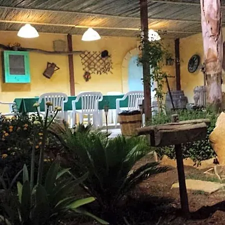 La Pergola Bed & Breakfast 4*